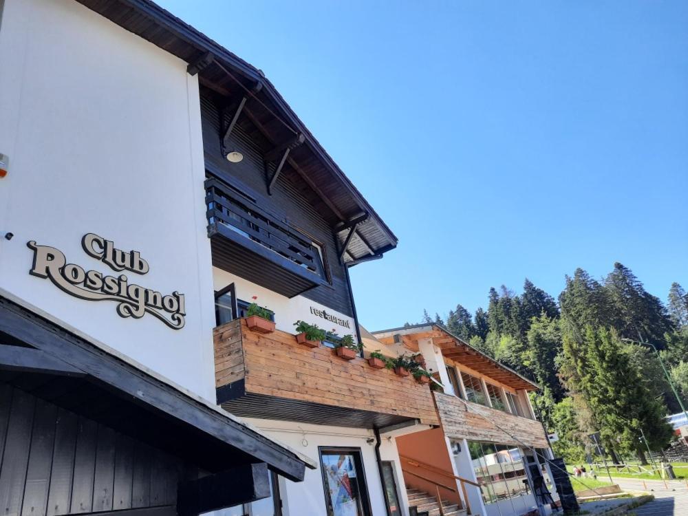 Отель Club Rossignol Пояна-Брашов Экстерьер фото